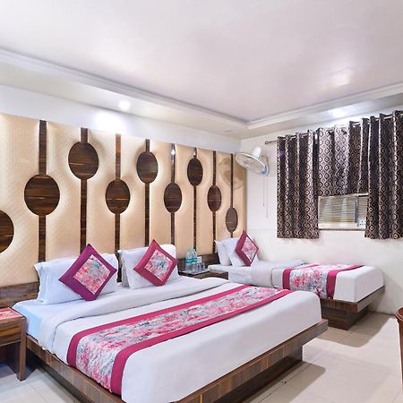Hotel Glow Inn Paharganj-3 Mins Walk From New Delhi Railway Station エクステリア 写真