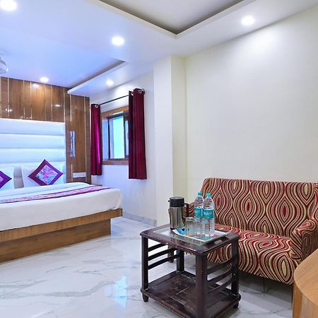Hotel Glow Inn Paharganj-3 Mins Walk From New Delhi Railway Station エクステリア 写真