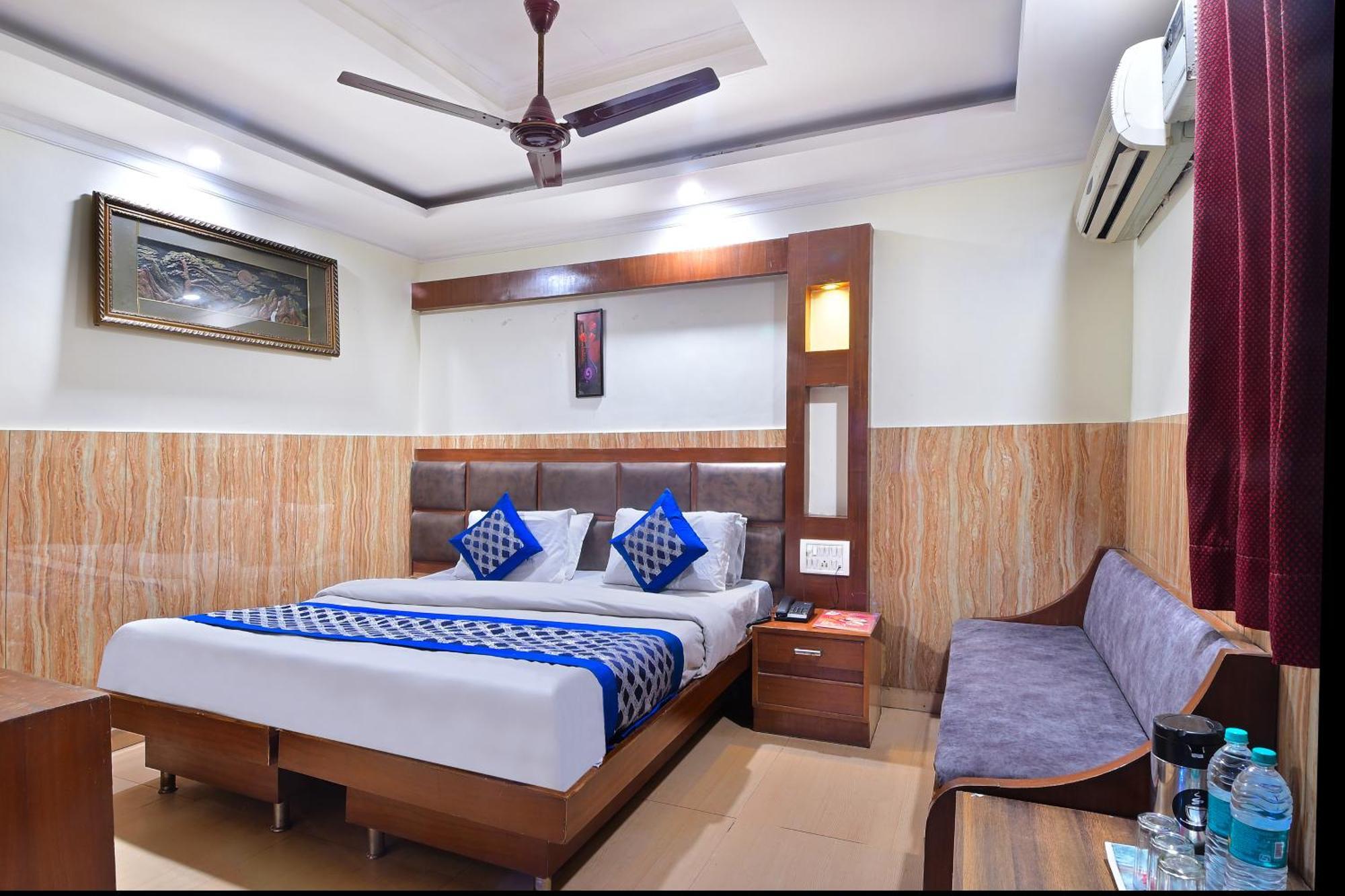 Hotel Glow Inn Paharganj-3 Mins Walk From New Delhi Railway Station エクステリア 写真