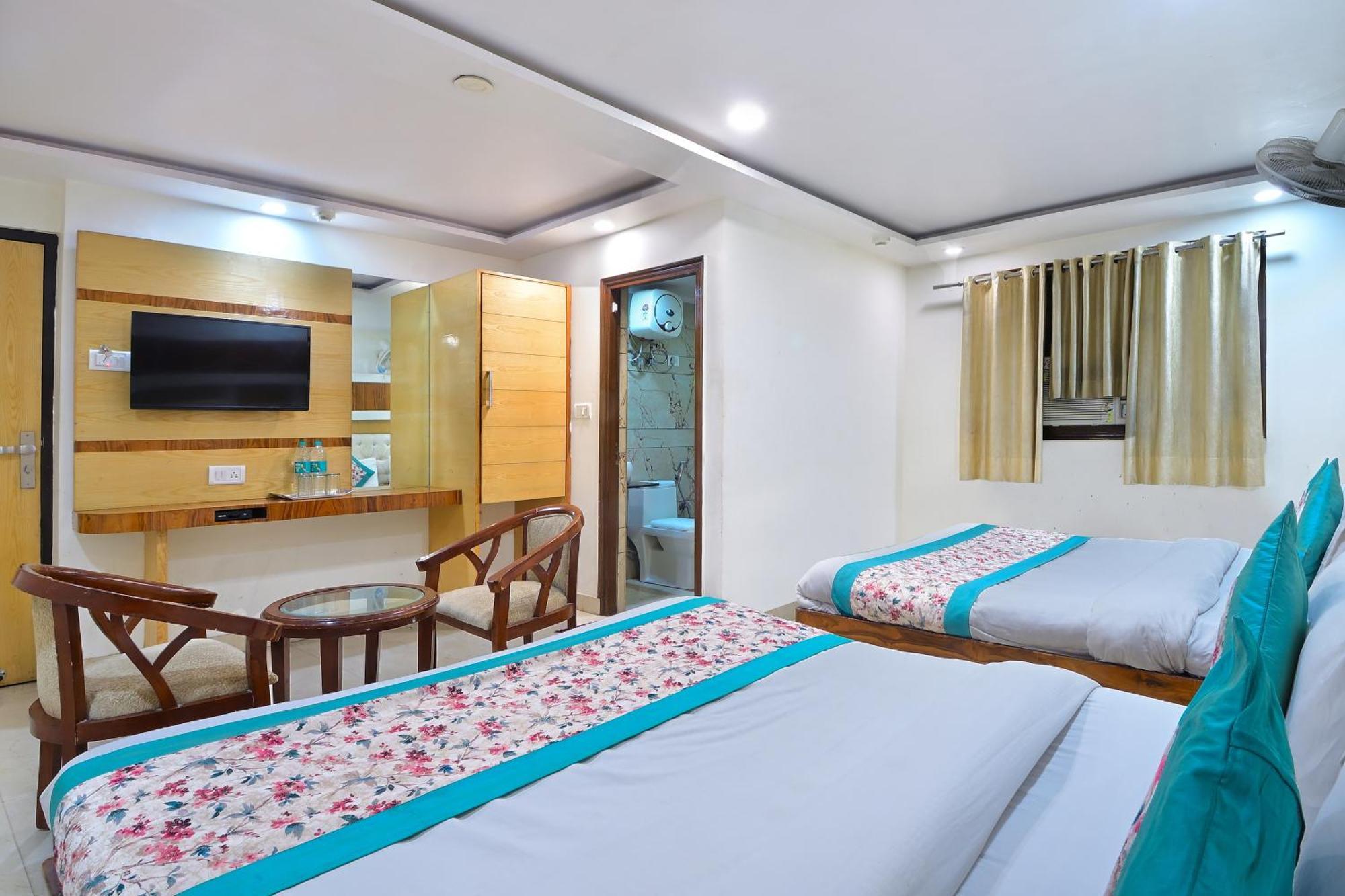 Hotel Glow Inn Paharganj-3 Mins Walk From New Delhi Railway Station エクステリア 写真